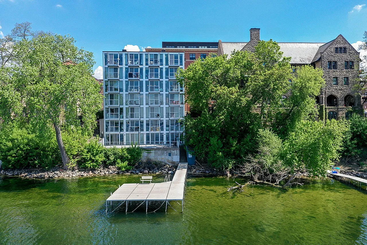 140 Iota Ct — Photo 3