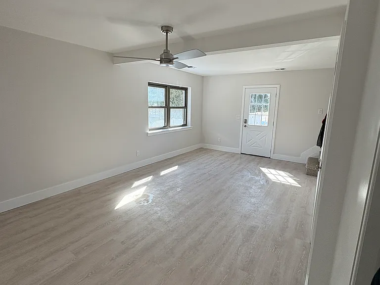 136 Albany Blvd #17E — Photo 5