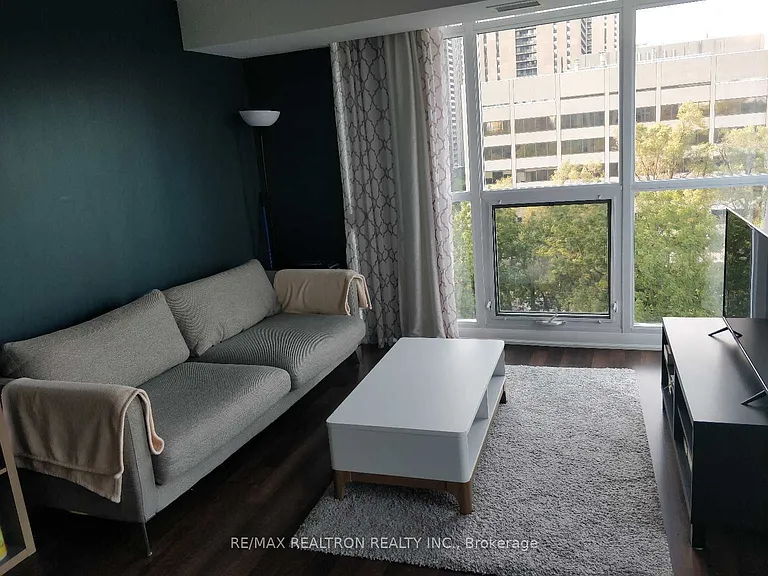 17 Anndale Dr #807 — Photo 2