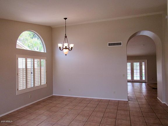3rd image of 3771 W Linda Ln