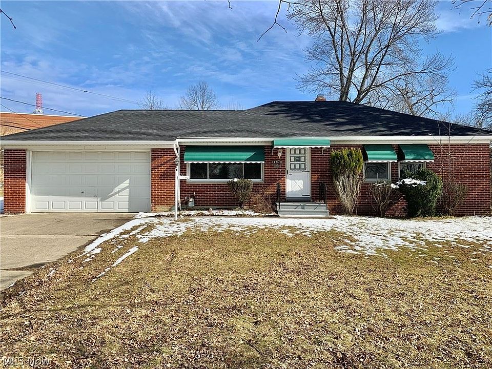 1st image of 24670 Longman Ln