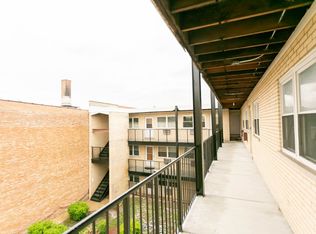 5607 W Irving Park Rd APT 102, Chicago, IL 60634