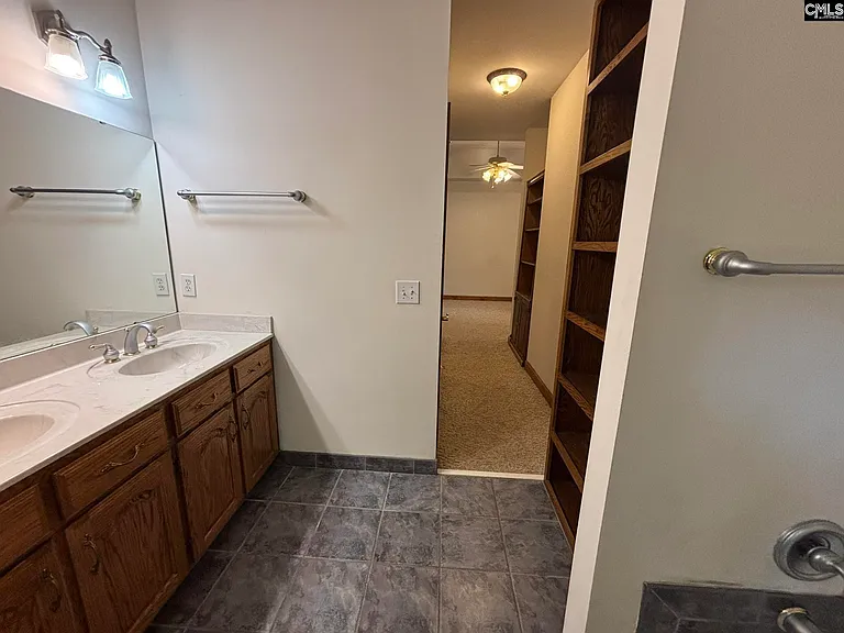 527 Superior Cir — Photo 14
