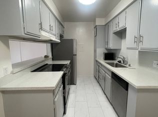 8041 Redlands St APT 3, Playa Del Rey, CA 90293