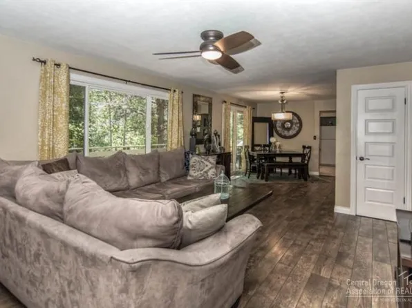 1259 NW Iowa Ave, Bend, OR 97703