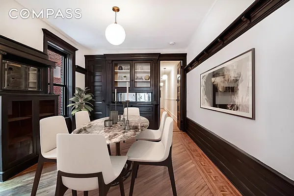 Rented by Compass | media 62