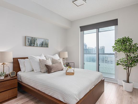 5th image of 300 Front St W #2904