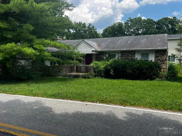 7820 Camp Rd, Camp Dennison, OH 45111