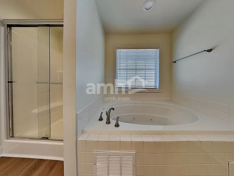 6025 Loftis Creek Ln — Photo 12