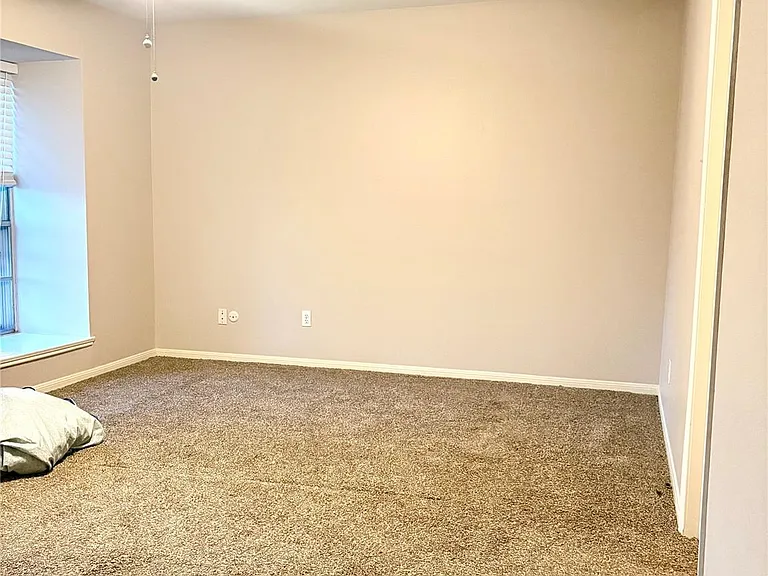 14213 Lost Meadow Ln — Photo 24