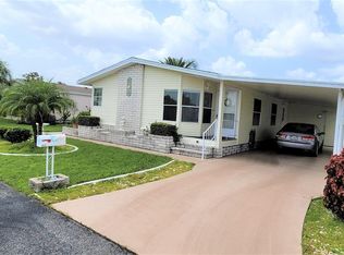 460 Sharks Pt, North Port, FL 34287