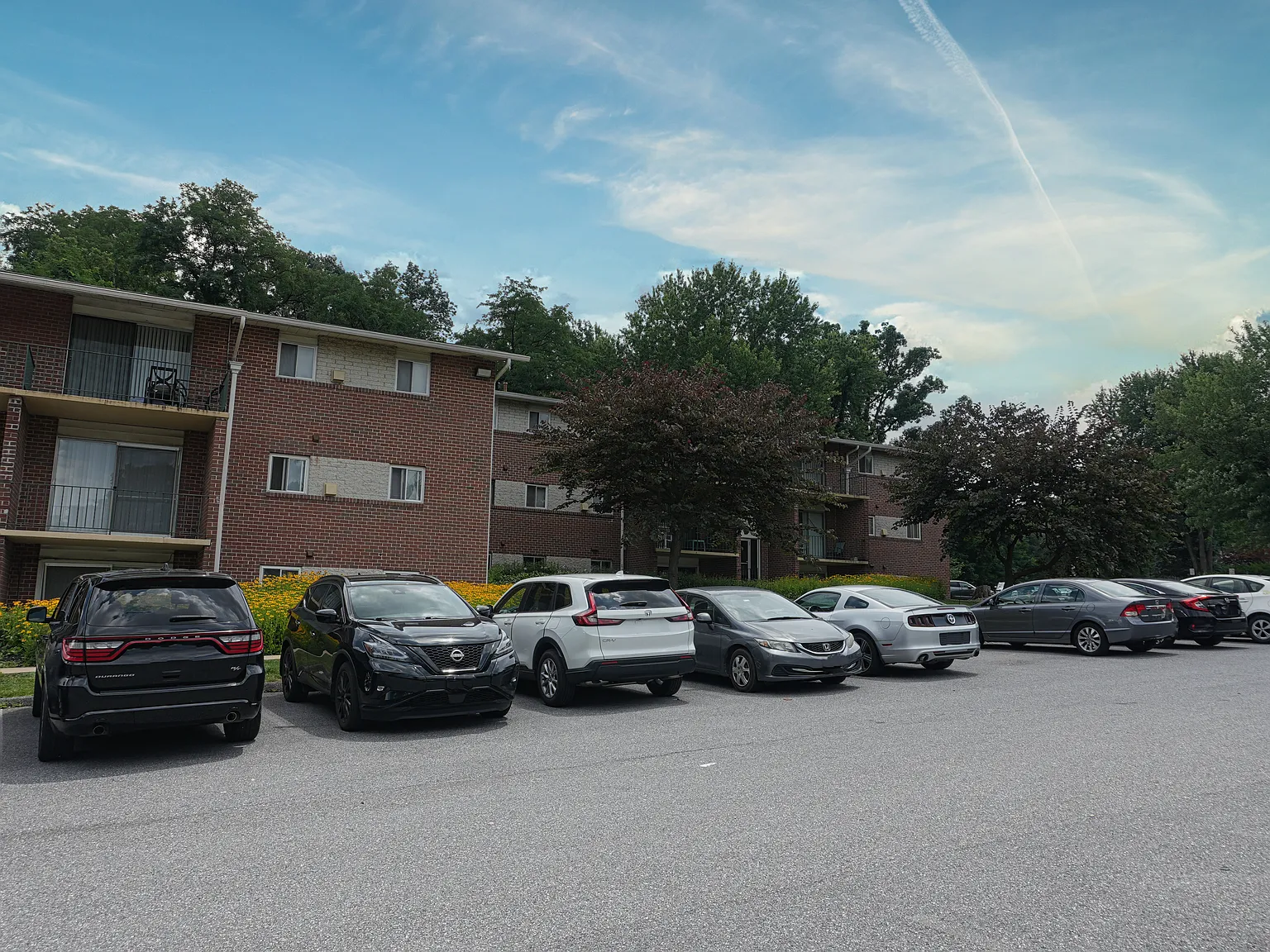 Edmondson Park Apartments — Photo 3