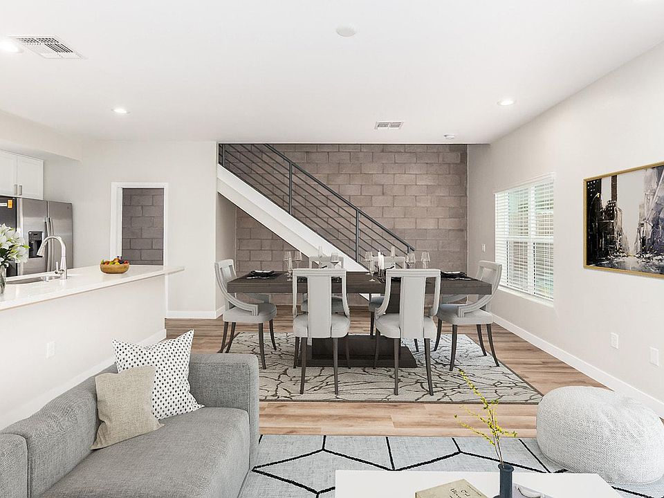 1st image of 3350 E Pinchot Ave #1