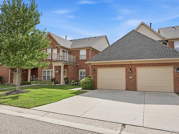 3rd image of 4016 Cornerstone Dr