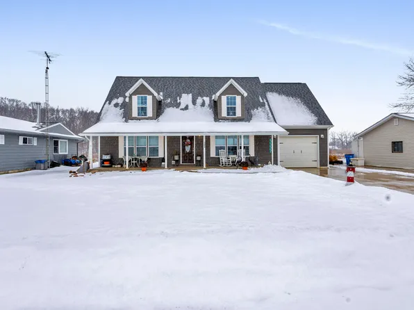 303 Pamela Cir, Brooklyn, MI 49230
