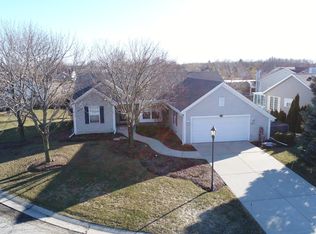 28689 Driftwood Ct, Waterford, WI 53185