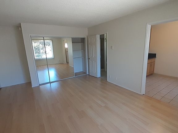 3rd image of 5929 Laurel Canyon Blvd #16