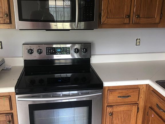4th image of 7777 Parkview Cir E