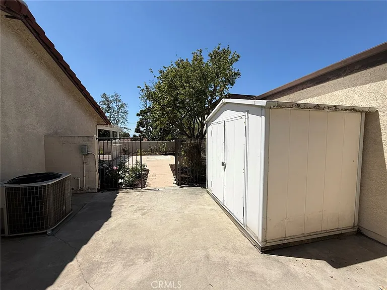 860 Calle Del Sol — Photo 22