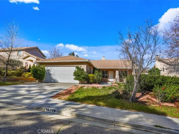 19711 Skyview Ct, Santa Clarita, CA 91351