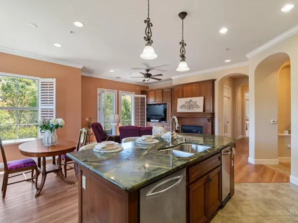 1135 Symphony Way, Vallejo, CA 94591