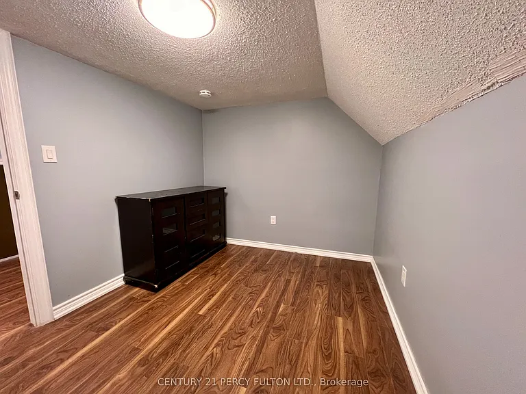 108 Cumberland Ave — Photo 8