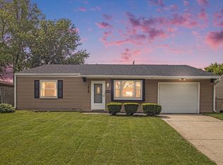 1946 Renfrew Dr, South Bend, IN