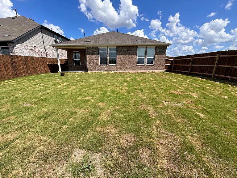 11900 Paseo De Los Lagos Ln — Photo 3