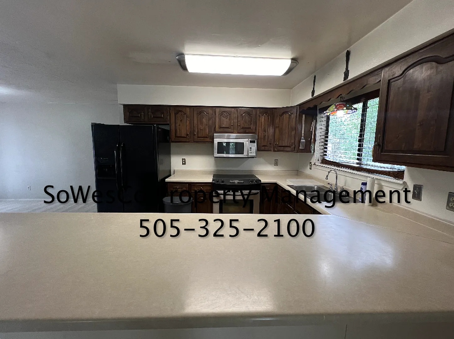 Spacious 2 Bedroom 2 Bath Home in Kirtland — Photo 4