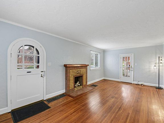 5th image of 1030 Rutledge Ave