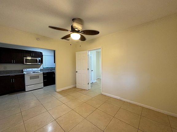 5th image of 627 W Pine St APT 1