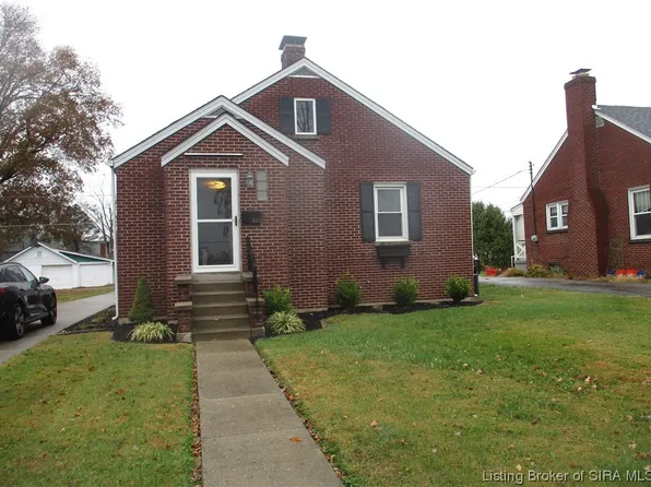 222 Highland Avenue, Sellersburg, IN 47172