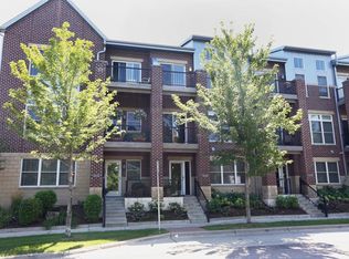 322 Spring St, Saint Paul, MN 55102