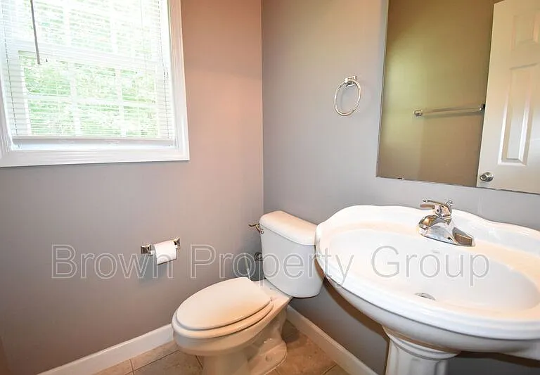 165 Pender Rd — Photo 7