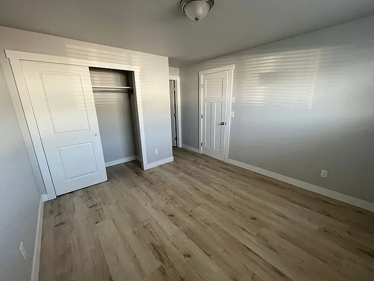 601 Beatty St — Photo 7