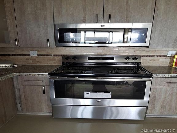 4th image of 1800 NW 24th Ave APT 1020