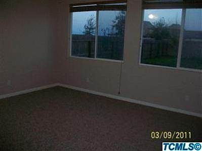 5th image of 3230 N Fulgham Ct