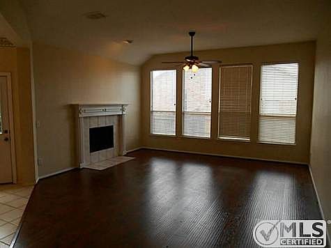 3rd image of 2024 Wrotham Ln