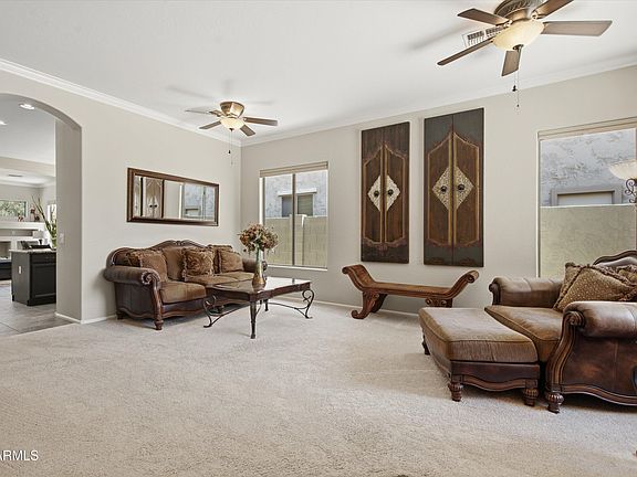 4th image of 4212 E MARSHALL Avenue