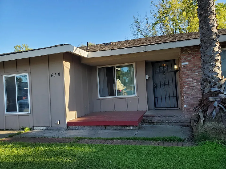 418 Gail Ct