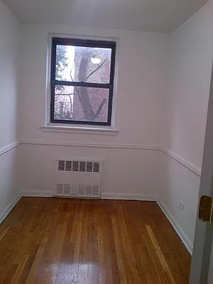 Rented by Smart NY Realty LLC | media 2