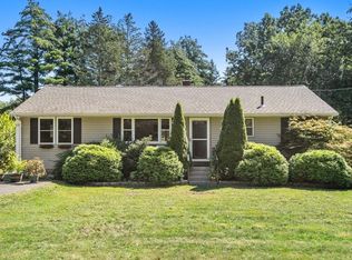 62 Hudson Rd, Stow, MA 01775
