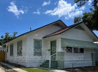 1042 8th Ave S, Saint Petersburg, FL 33705