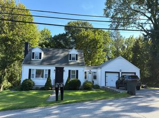 426 Central Ave, Johnston, RI 02919