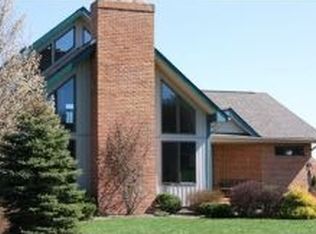 39 W Blakeley Dr, Charles Town, WV 25414