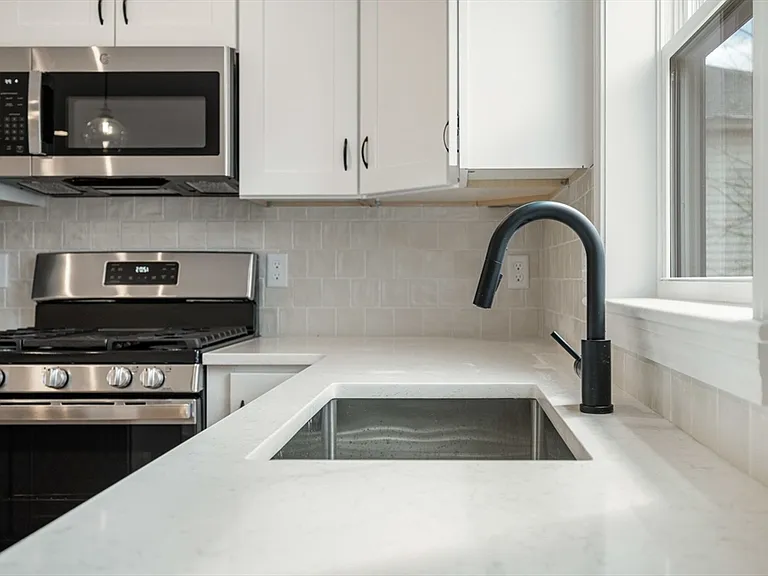 32 Union St #32 — Photo 6