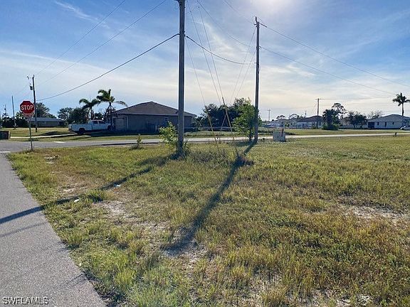 3rd image of 1224 SW 15th Pl