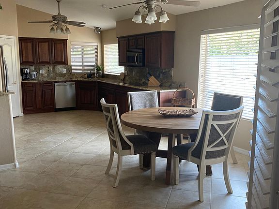 4th image of 4616 W Desert Hollow Dr