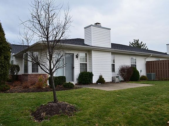2nd image of 18423 Woodhaven Dr