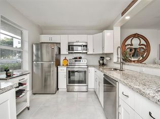1024 SE 4th Ave APT 102, Dania Beach, FL 33004